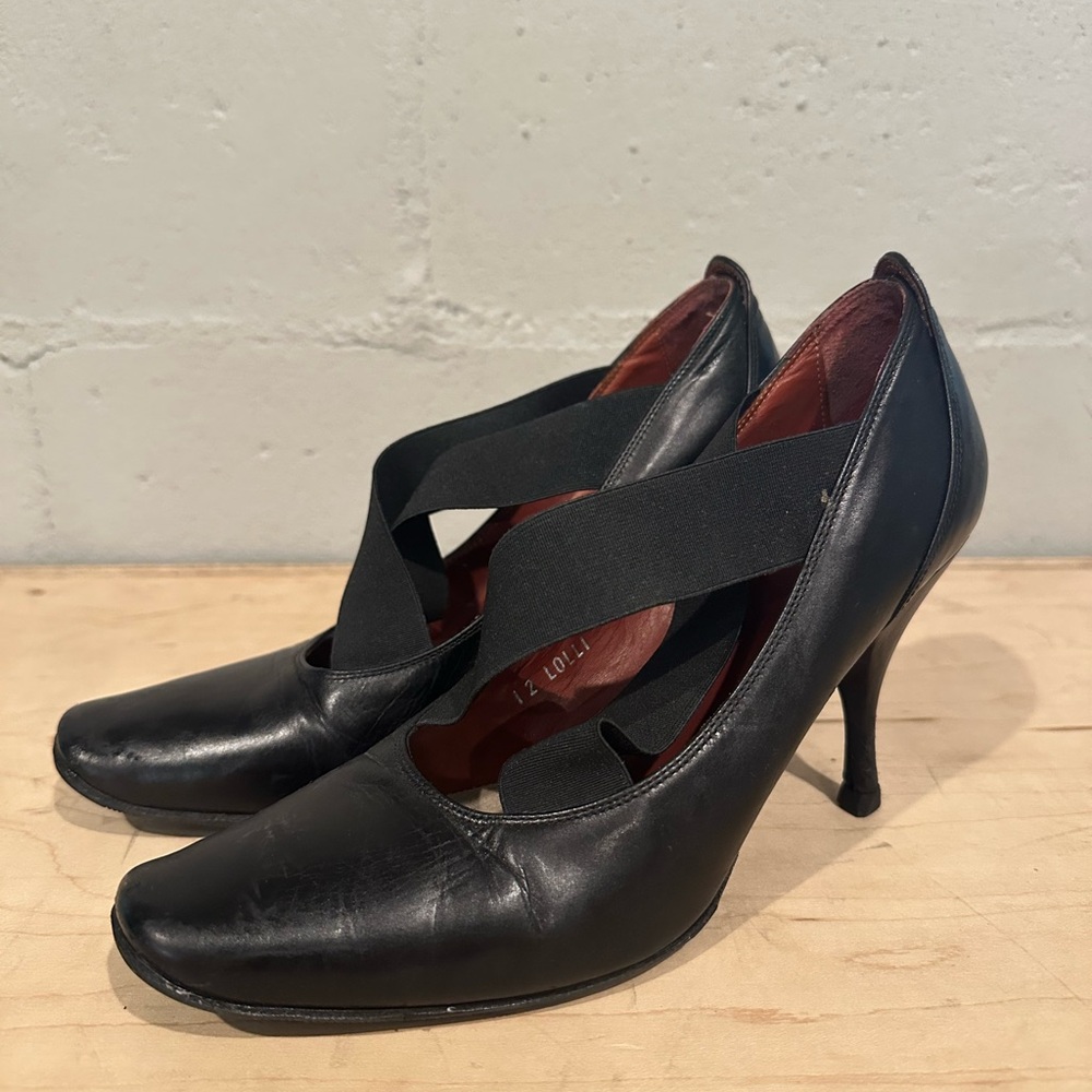 Donald J. Pliner black heels